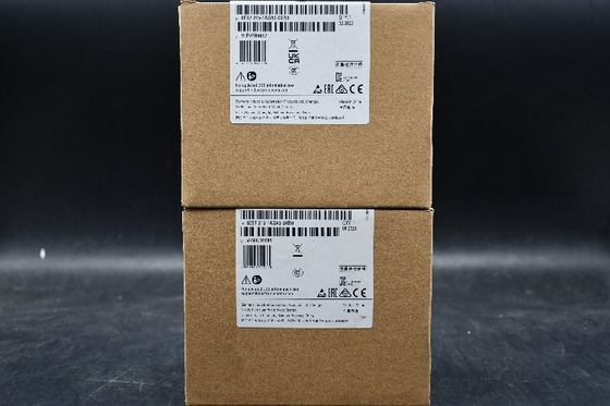 China Siemens S7-1200 PLC CPU - 14 (Digital Input, 2 switch as Analogue Input) Inputs, 10 (Digital Output, Transistor Output) supplier